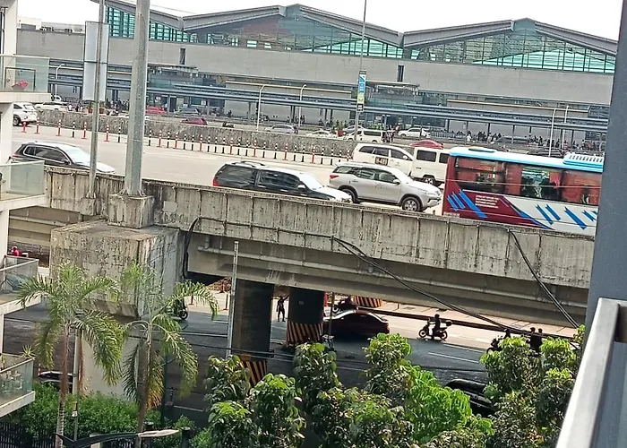 Condotel In Front Of Terminal 3 Manille